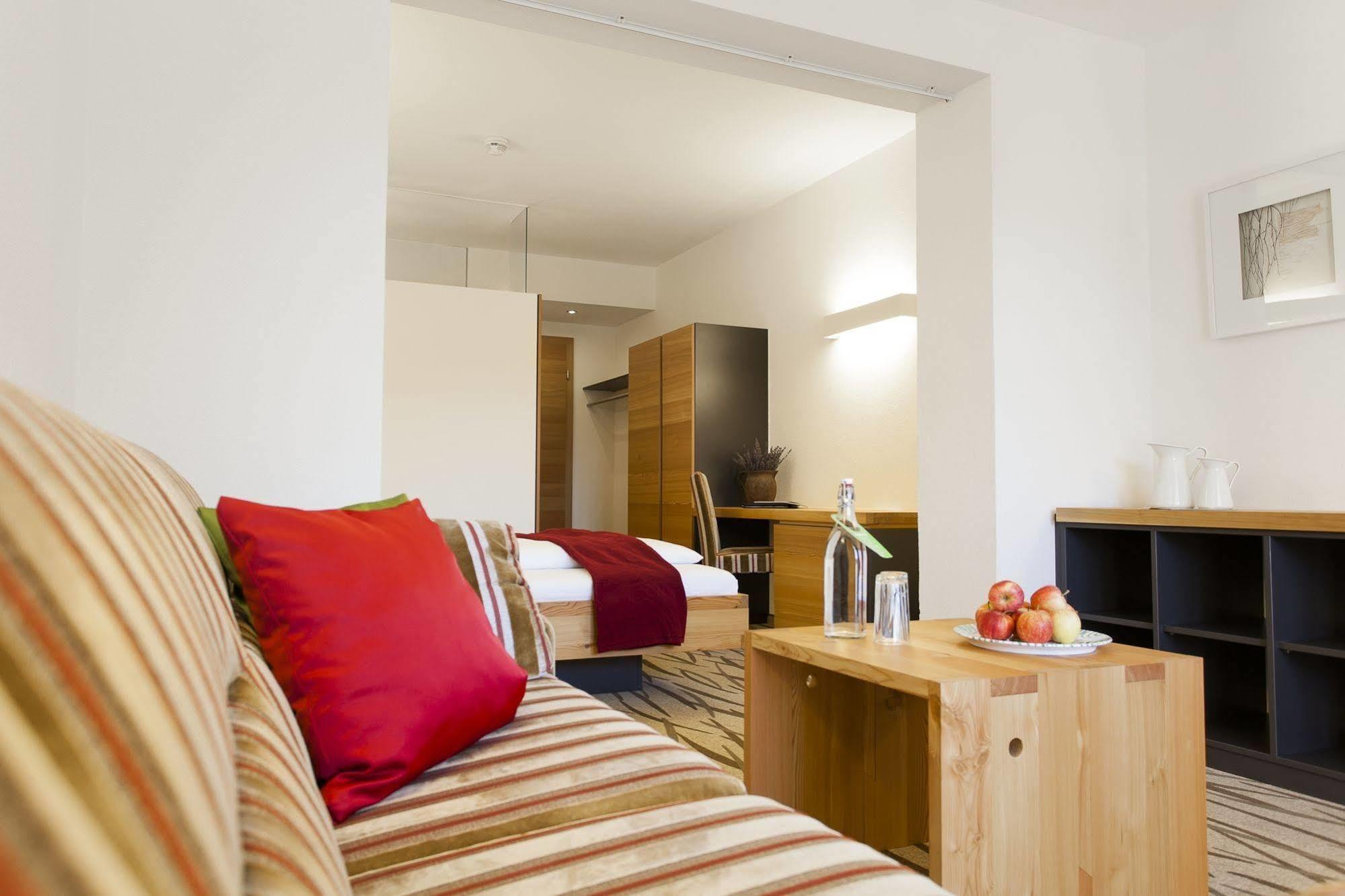 Der Stern - Nachhaltiges Wirtshaus Und Landhotel Seit 1509 Obsteig Εξωτερικό φωτογραφία
